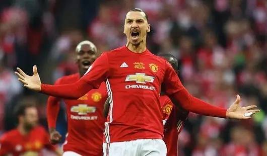 在后防线上 在后防线上