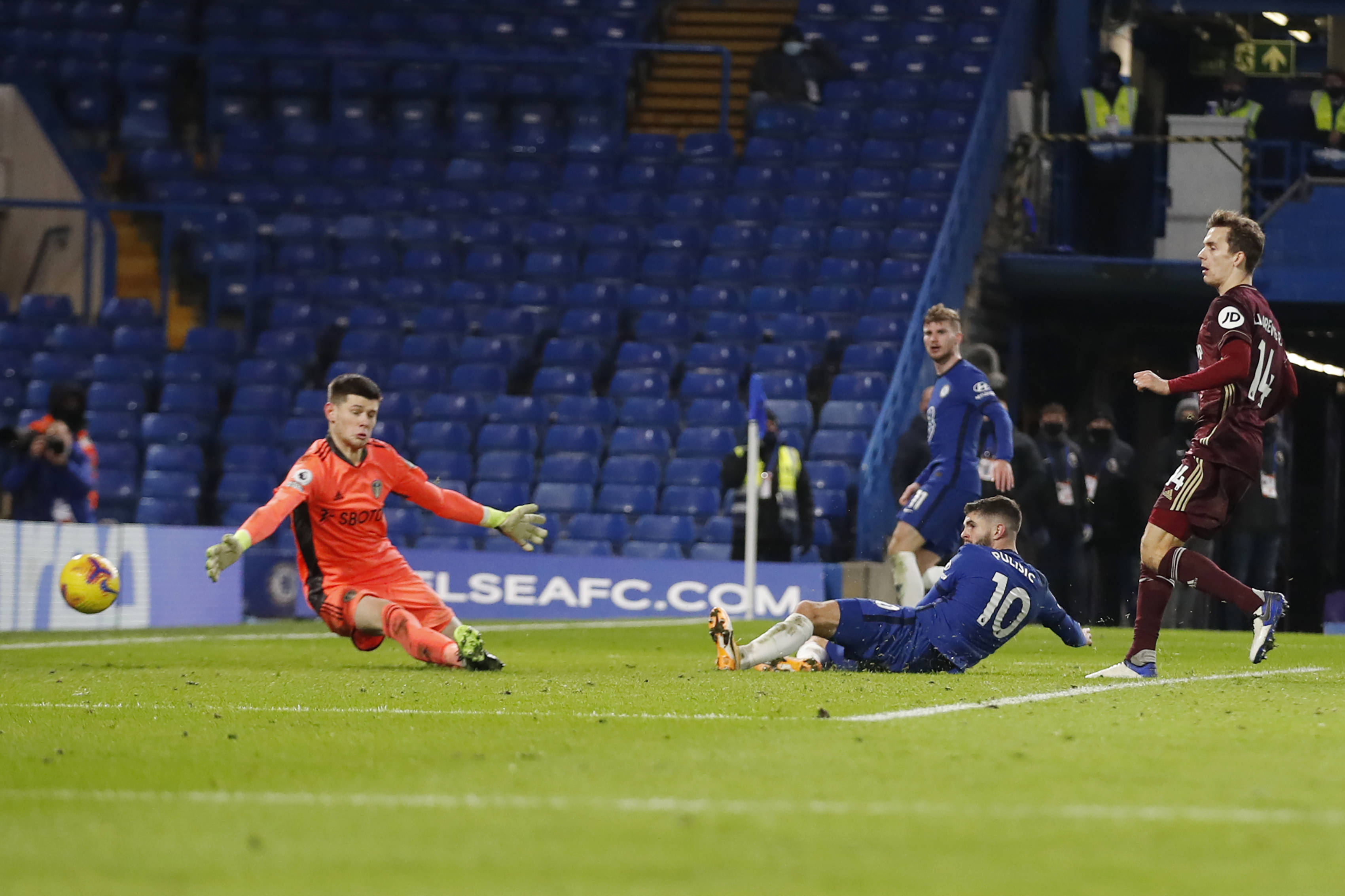 而这背后的 而这背后的